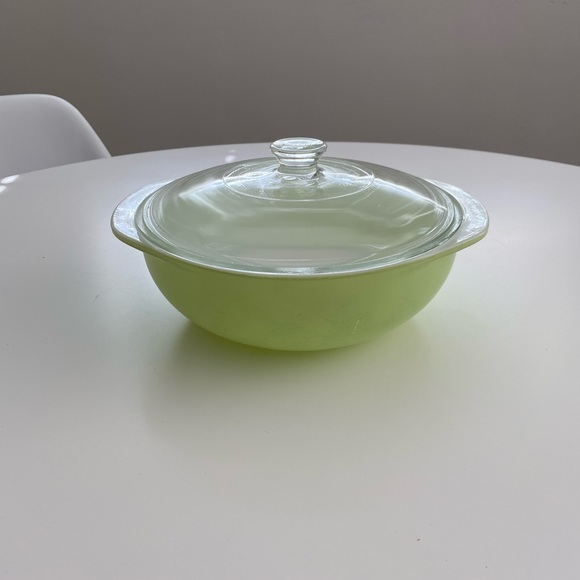 Pyrex Other - Vintage lime green Pyrex baking dish with lid